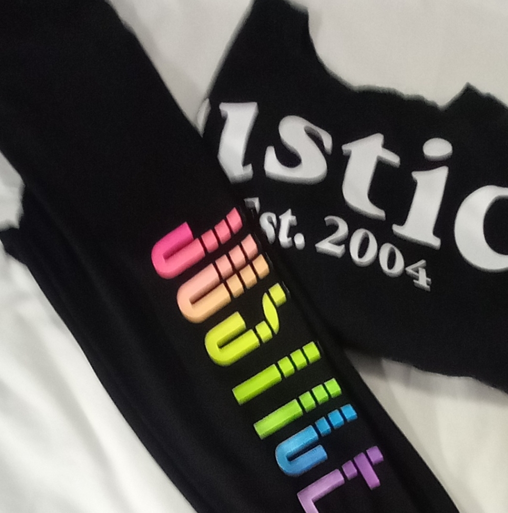 Justice Set - Picture 2 of 6